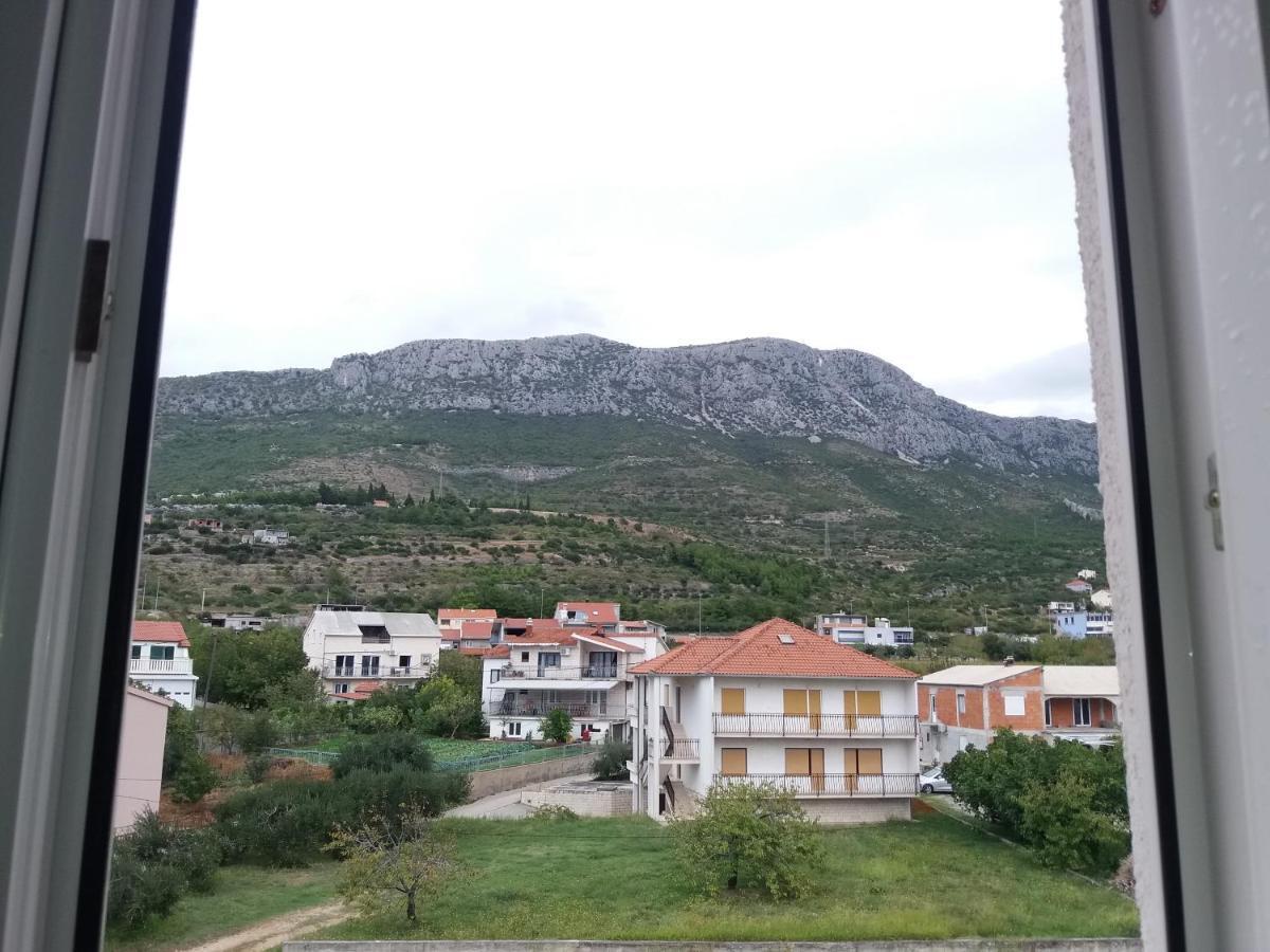 Apartman Luka Kaštela Exteriör bild