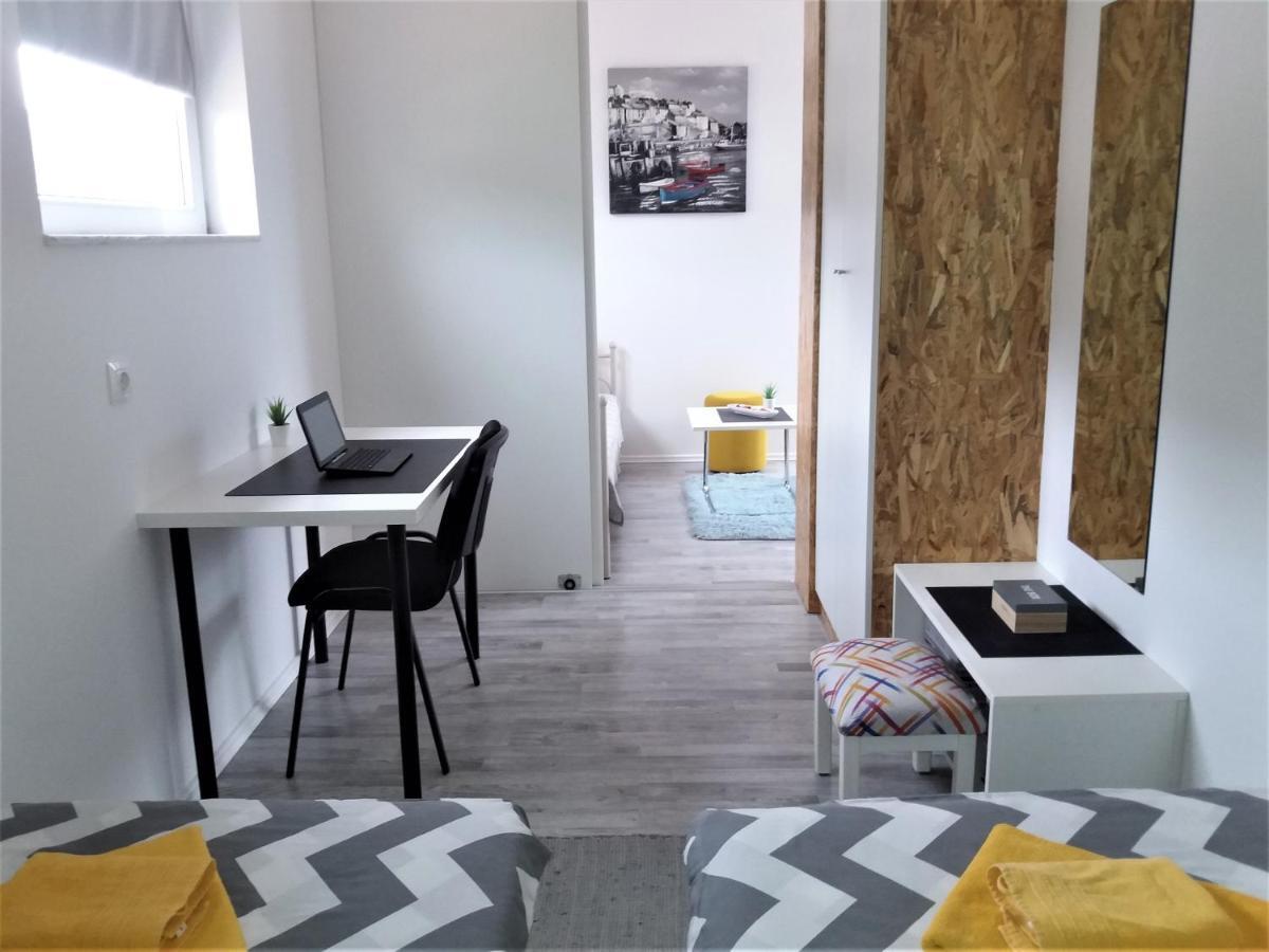 Apartman Luka Kaštela Exteriör bild