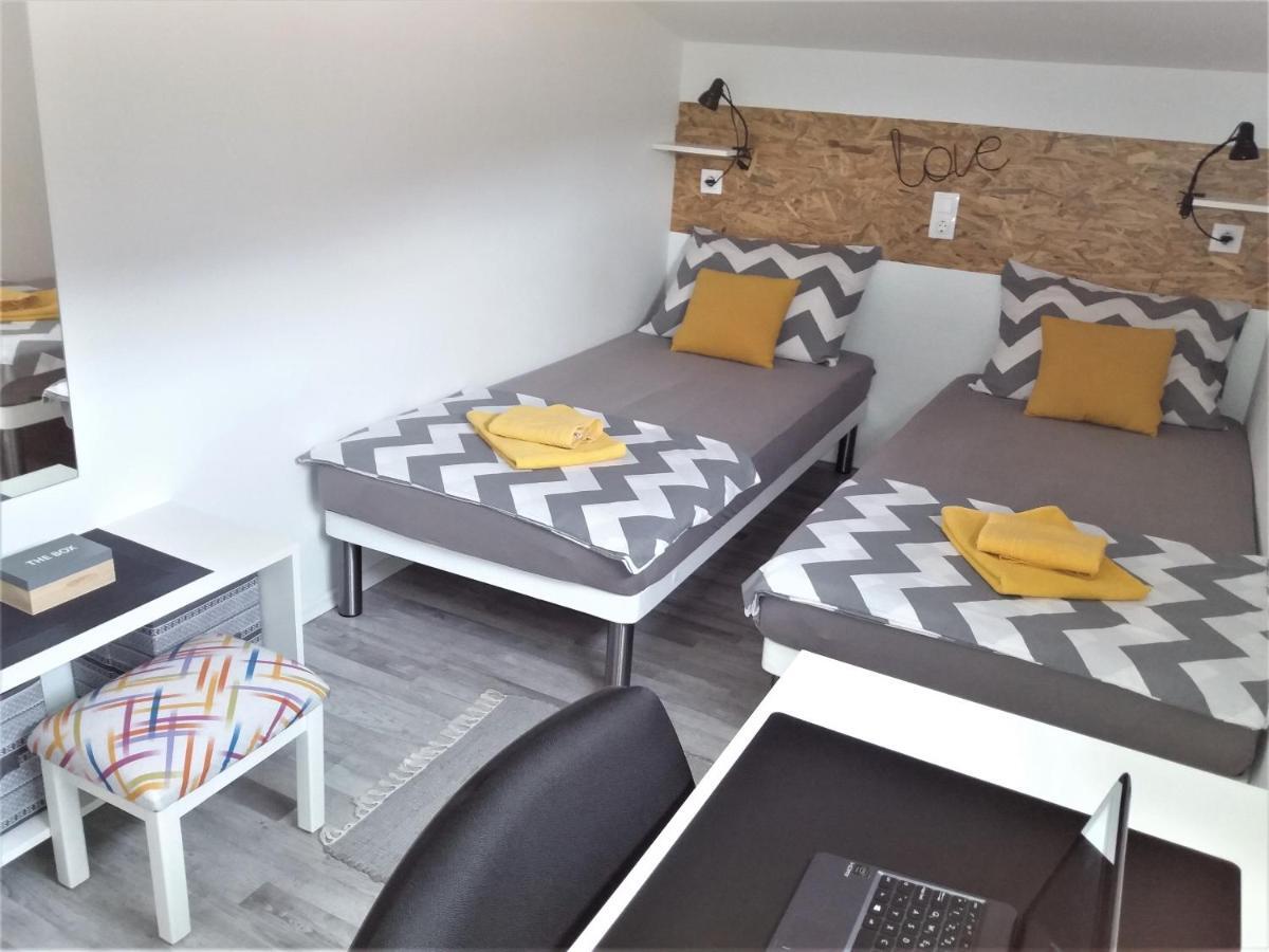 Apartman Luka Kaštela Exteriör bild