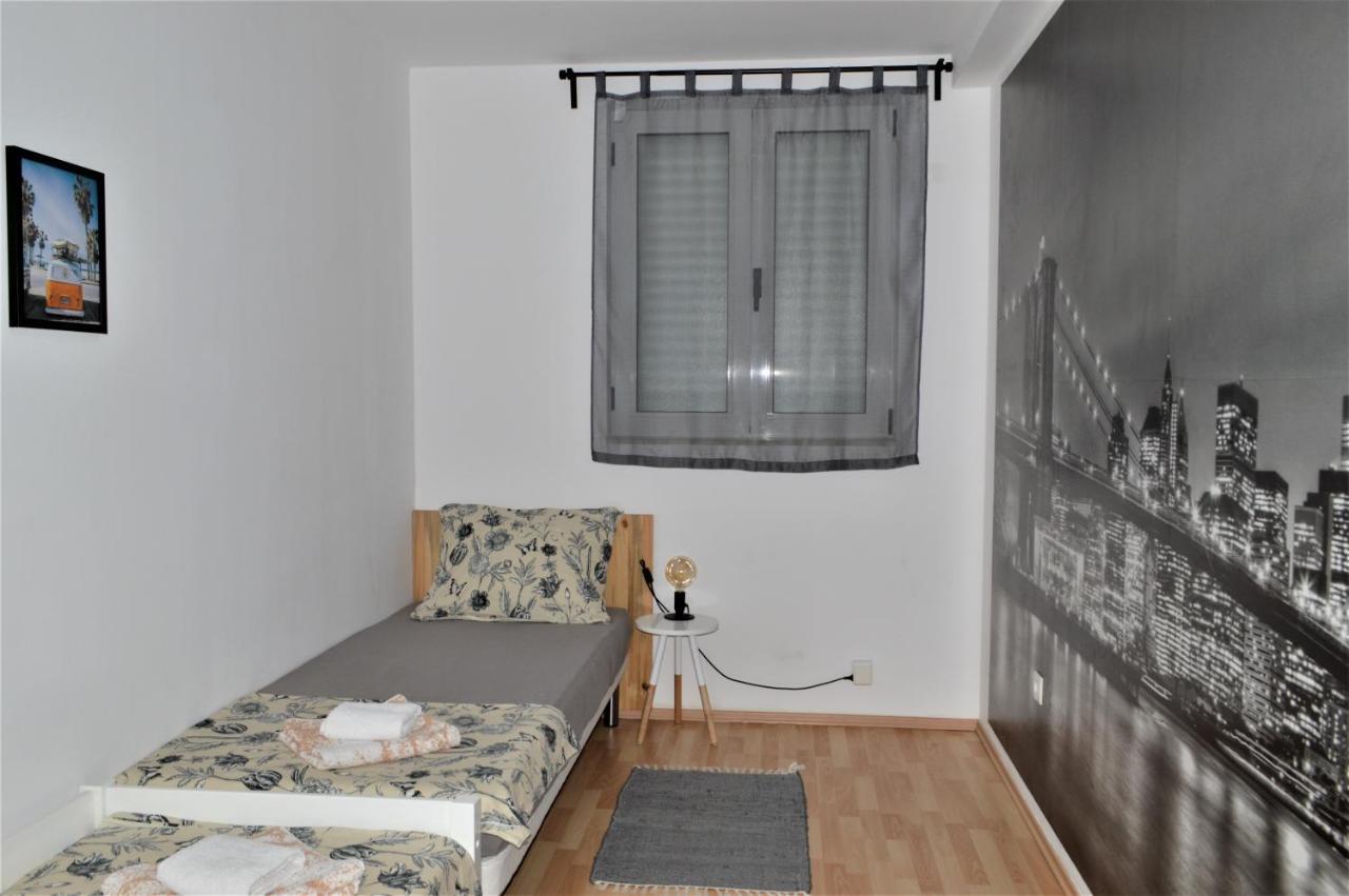 Apartman Luka Kaštela Exteriör bild